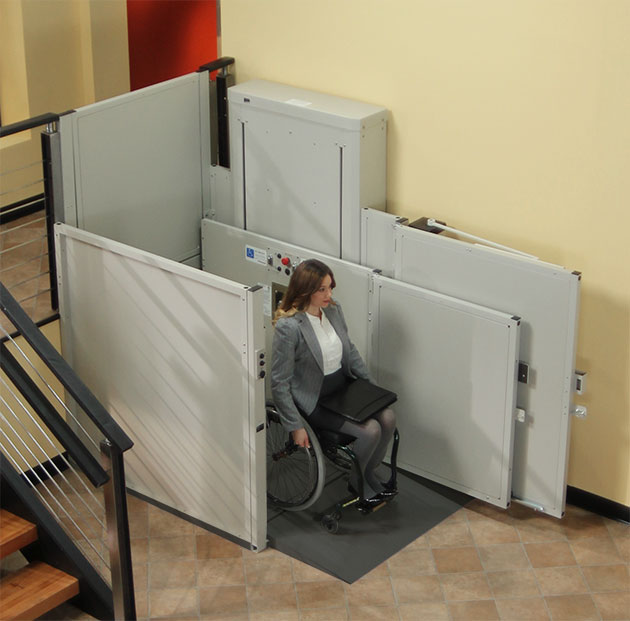 Santa ana Bruno VPL Vertical Platform Wheelchair Lifts are used for mobile home porch